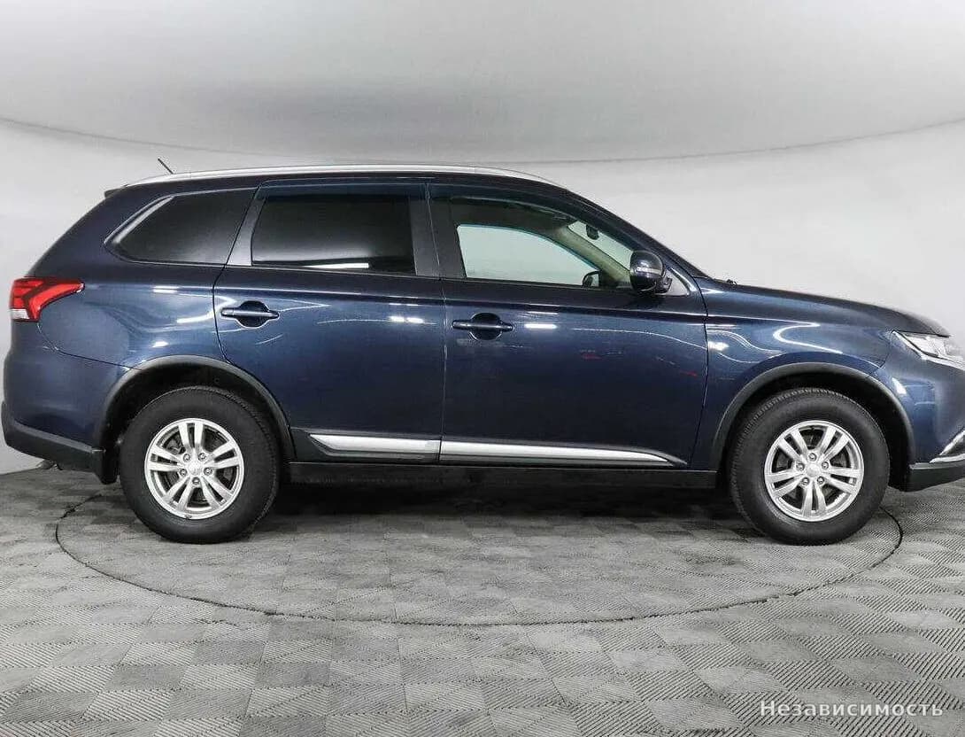 Mitsubishi Outlander 2016 с пробегом — фото 4