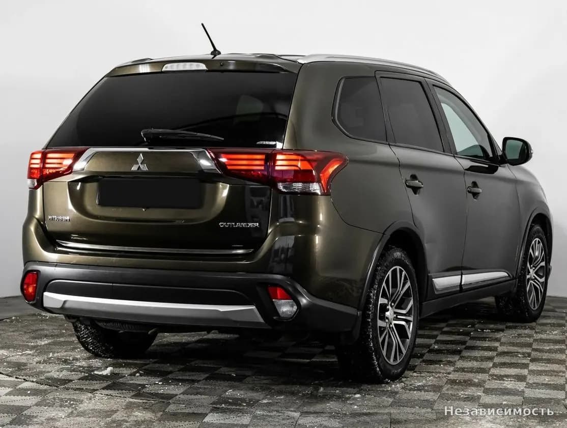 Mitsubishi Outlander 2015 с пробегом — фото 4
