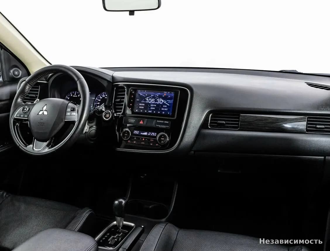 Mitsubishi Outlander 2015 с пробегом — фото 7