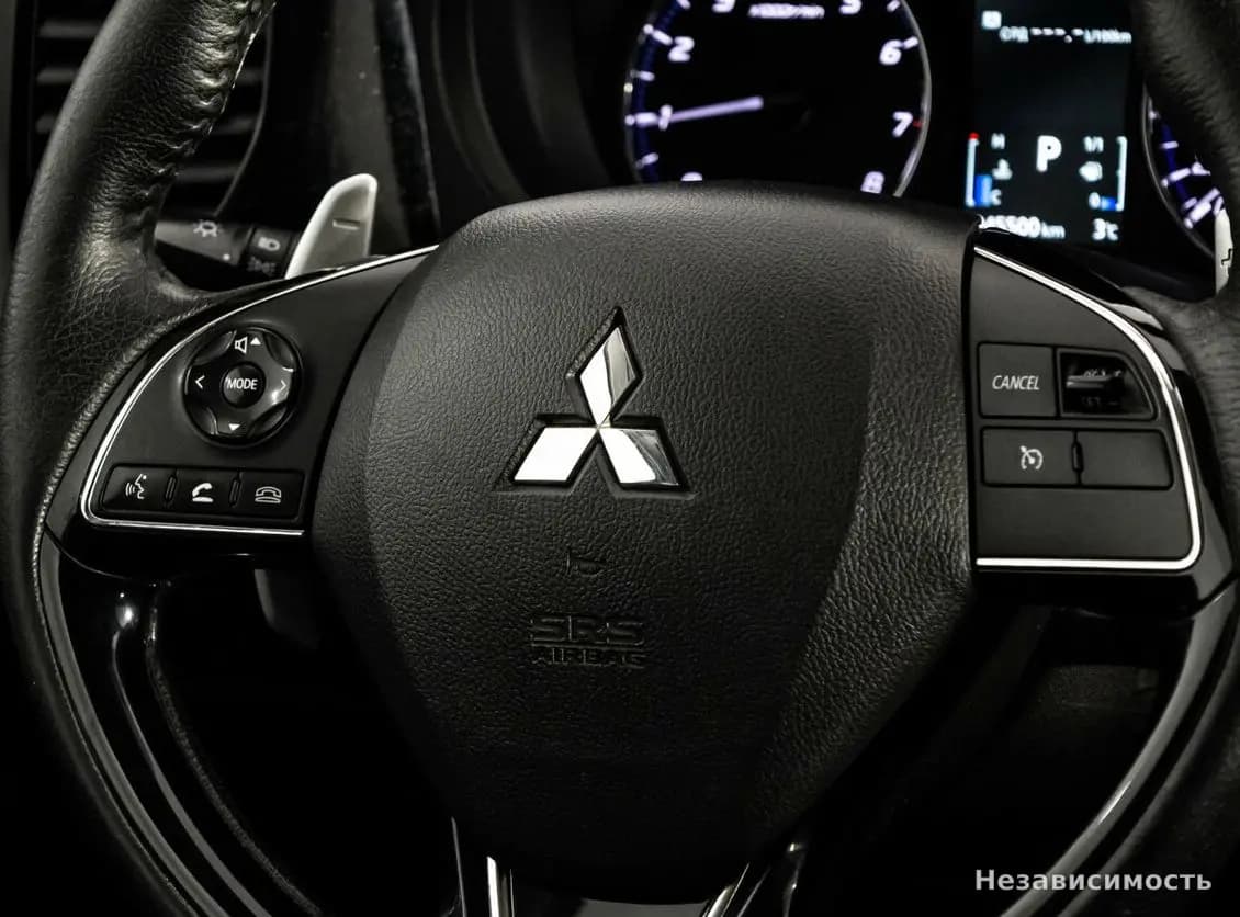 Mitsubishi Outlander 2015 с пробегом — фото 9