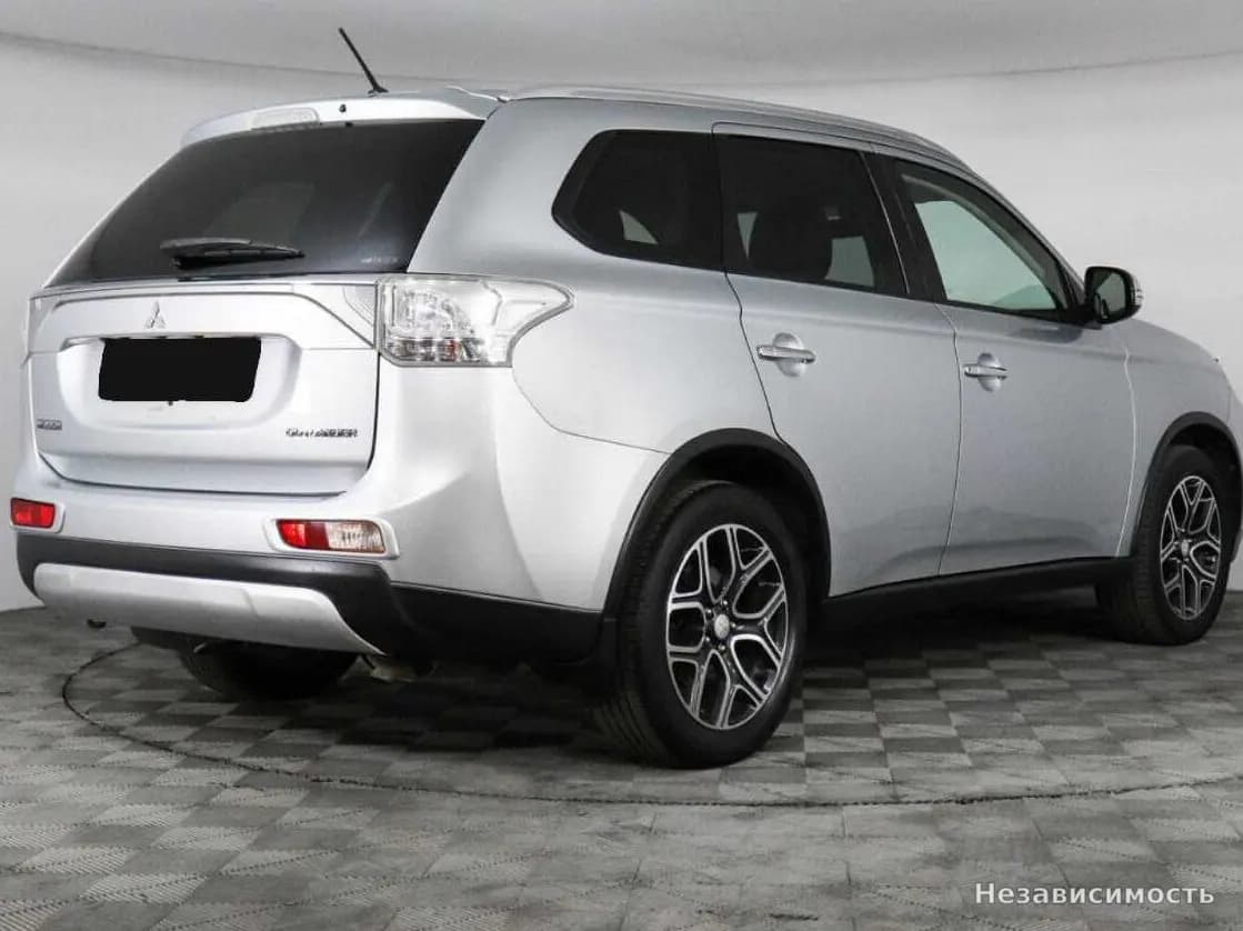 Mitsubishi Outlander 2014 с пробегом — фото 5