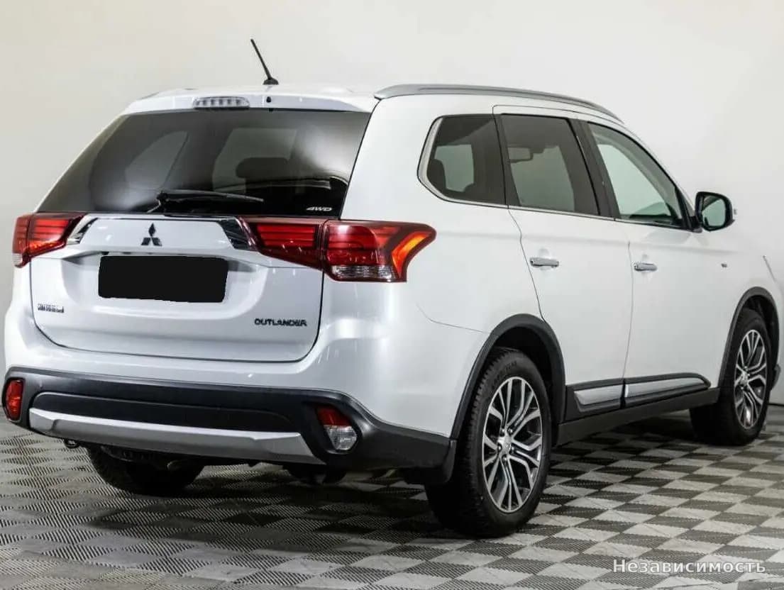 Mitsubishi Outlander 2016 с пробегом — фото 5