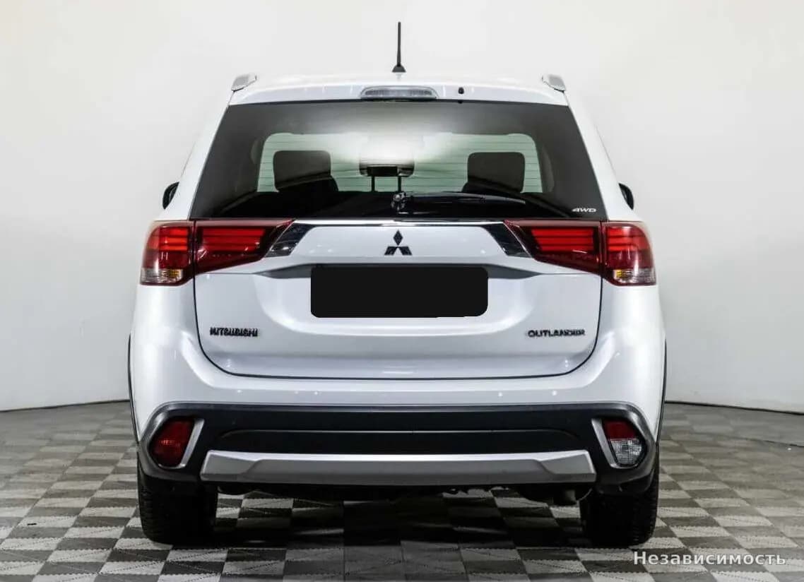 Mitsubishi Outlander 2016 с пробегом — фото 6