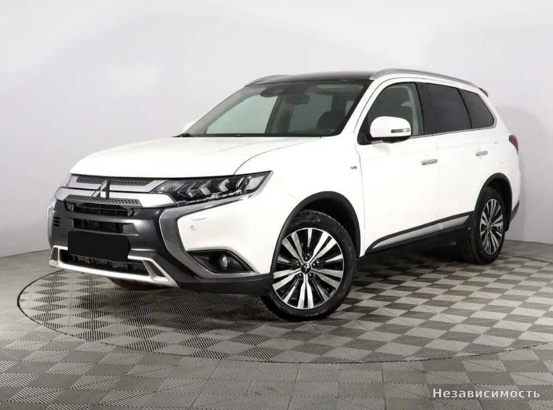 Mitsubishi Outlander, 2019 с пробегом