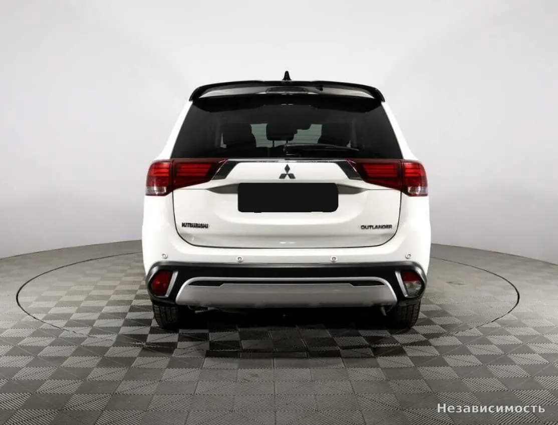 Mitsubishi Outlander 2019 с пробегом — фото 7