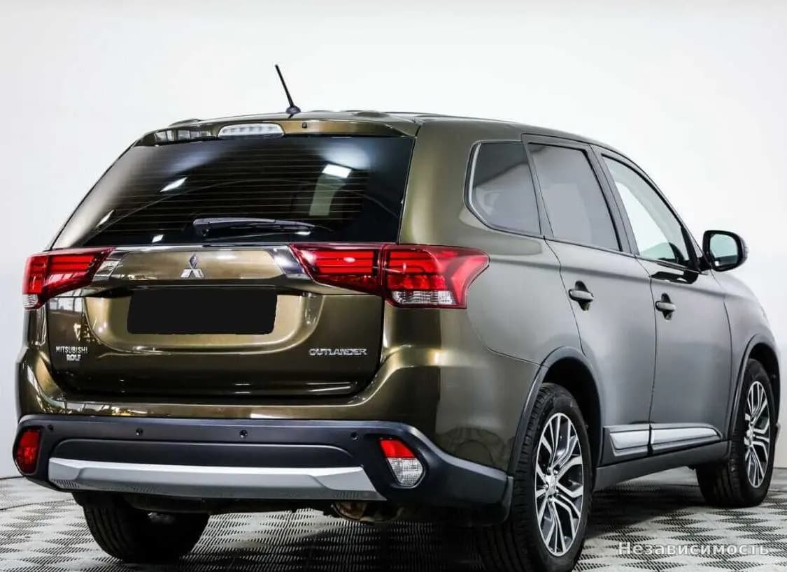 Mitsubishi Outlander 2015 с пробегом — фото 4