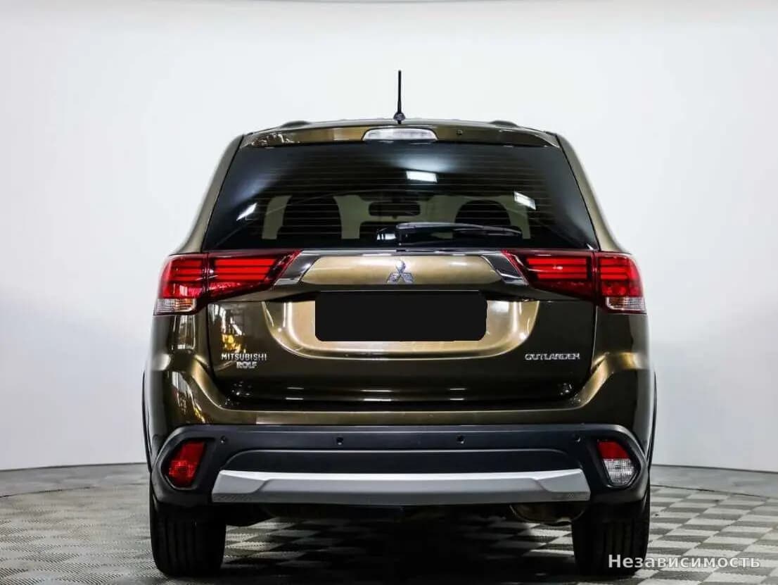 Mitsubishi Outlander 2015 с пробегом — фото 5