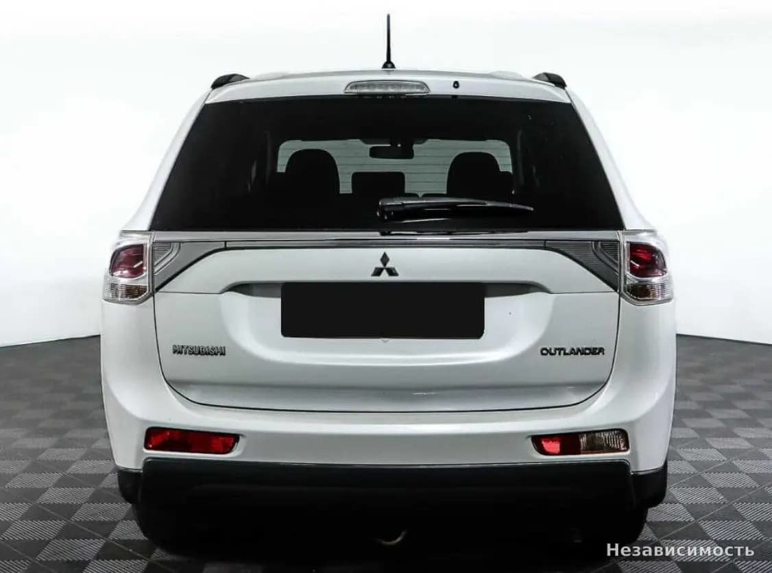 Mitsubishi Outlander 2013 с пробегом — фото 5