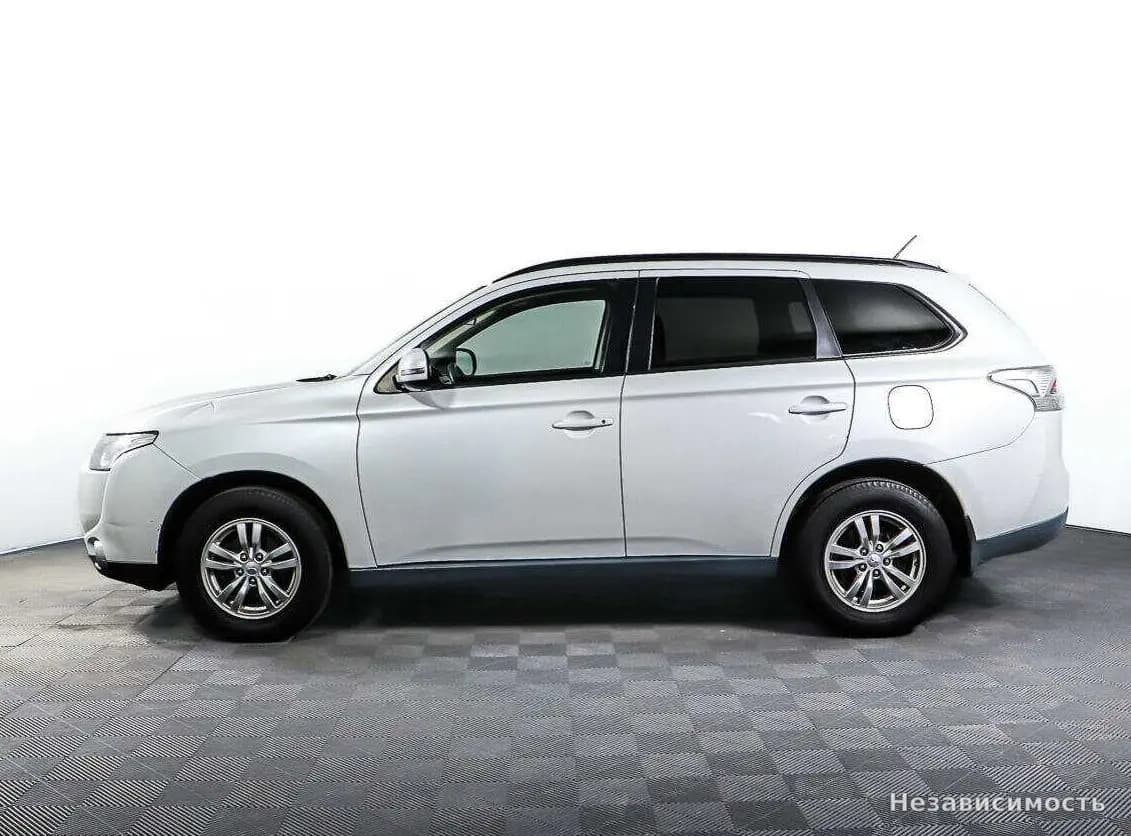 Mitsubishi Outlander 2013 с пробегом — фото 7