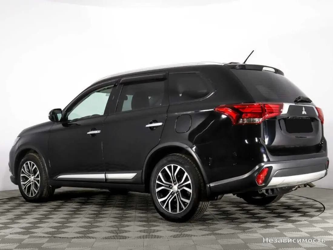 Mitsubishi Outlander 2016 с пробегом — фото 7