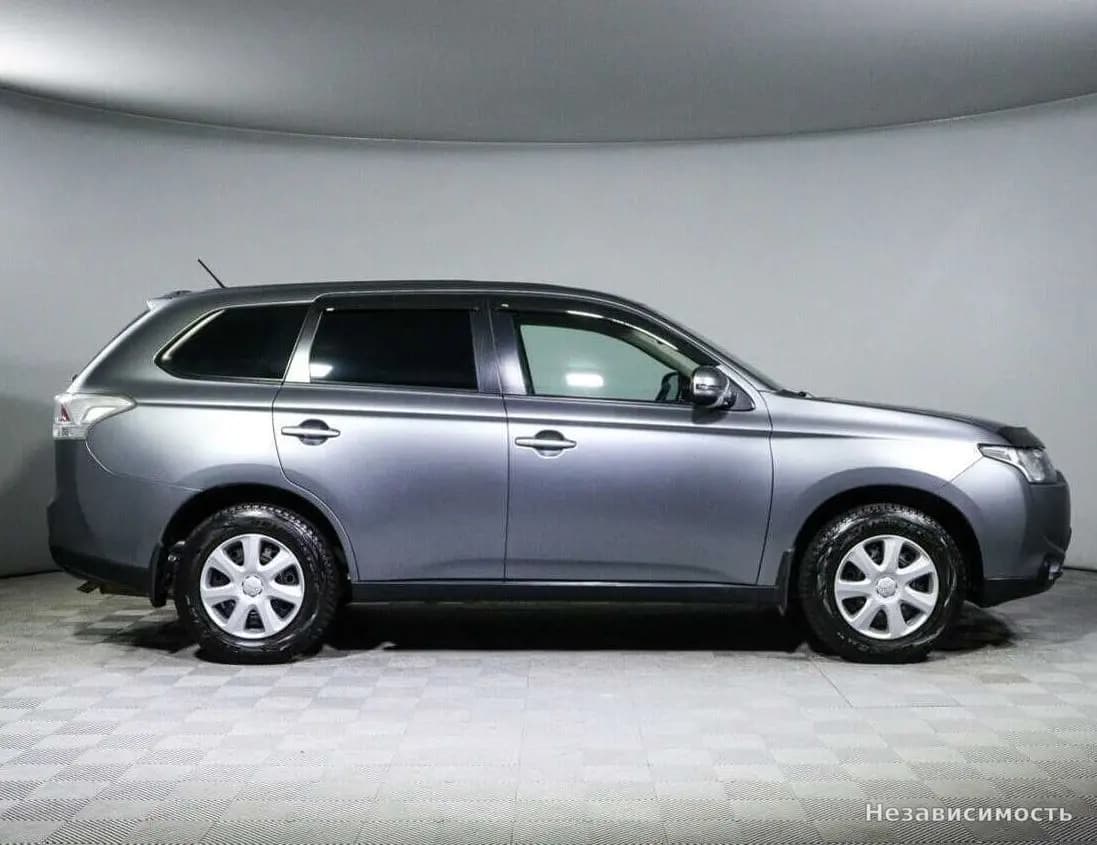Mitsubishi Outlander 2013 с пробегом — фото 4