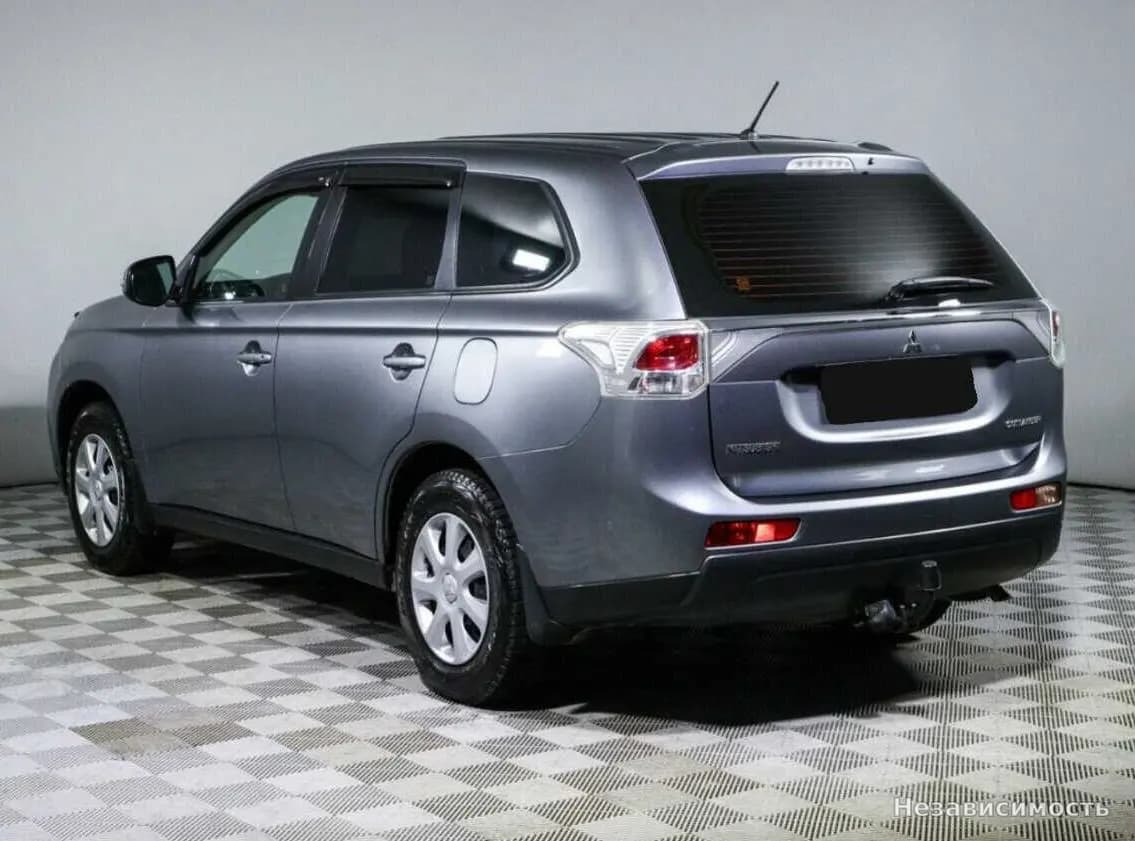 Mitsubishi Outlander 2013 с пробегом — фото 7