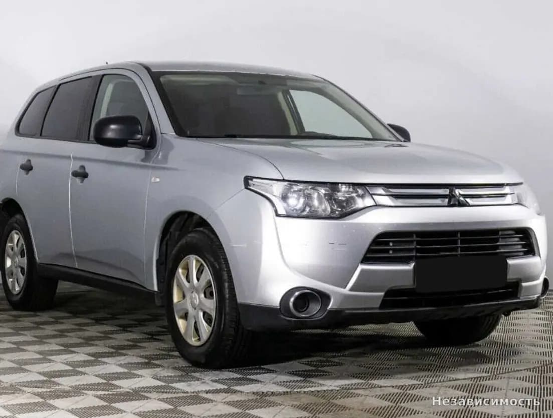 Mitsubishi Outlander 2014 с пробегом — фото 3
