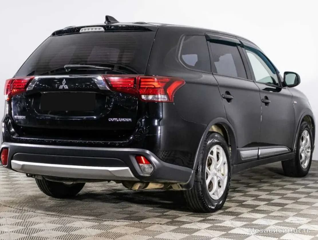 Mitsubishi Outlander 2017 с пробегом — фото 4