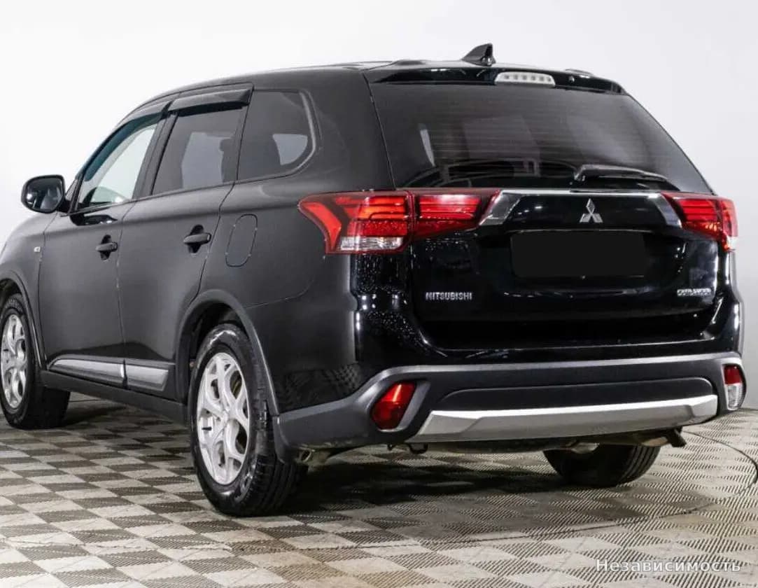 Mitsubishi Outlander 2017 с пробегом — фото 6