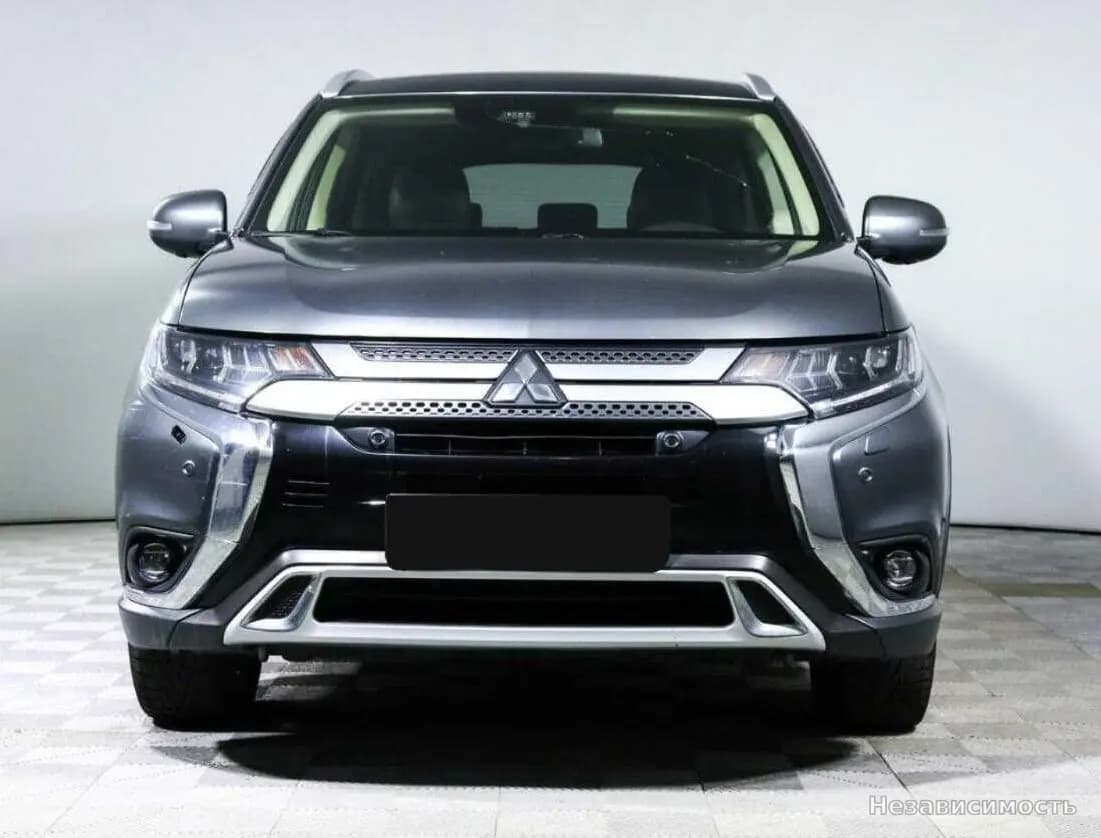 Mitsubishi Outlander 2020 с пробегом — фото 2