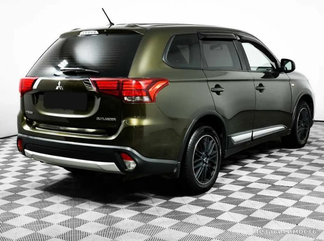 Mitsubishi Outlander 2016 с пробегом — фото 4
