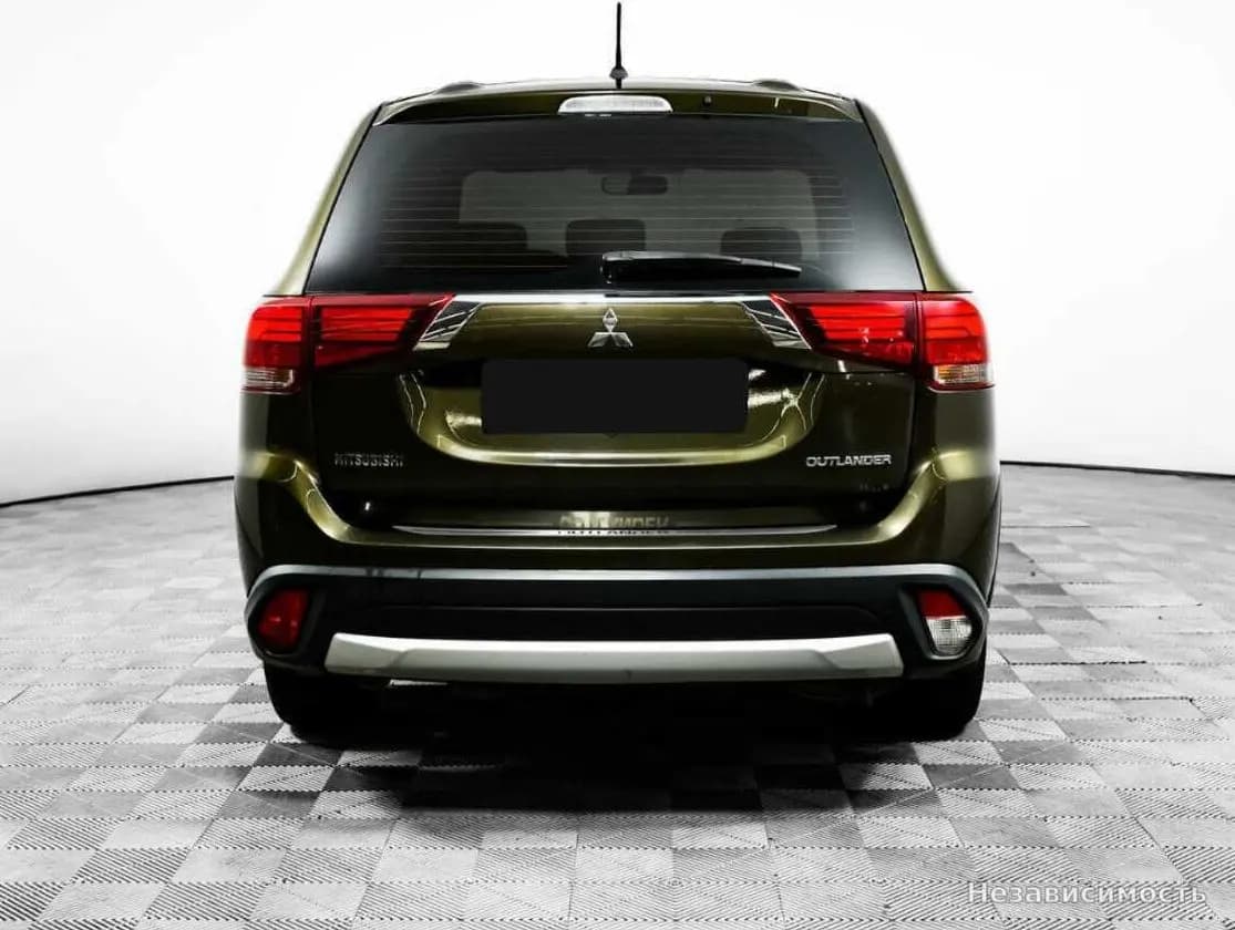 Mitsubishi Outlander 2016 с пробегом — фото 5