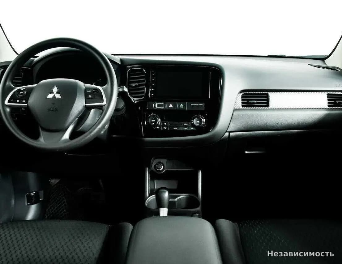Mitsubishi Outlander 2013 с пробегом — фото 10