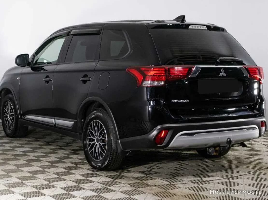Mitsubishi Outlander 2021 с пробегом — фото 7