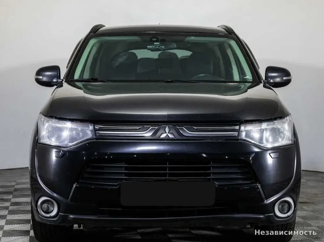 Mitsubishi Outlander 2012 с пробегом — фото 2