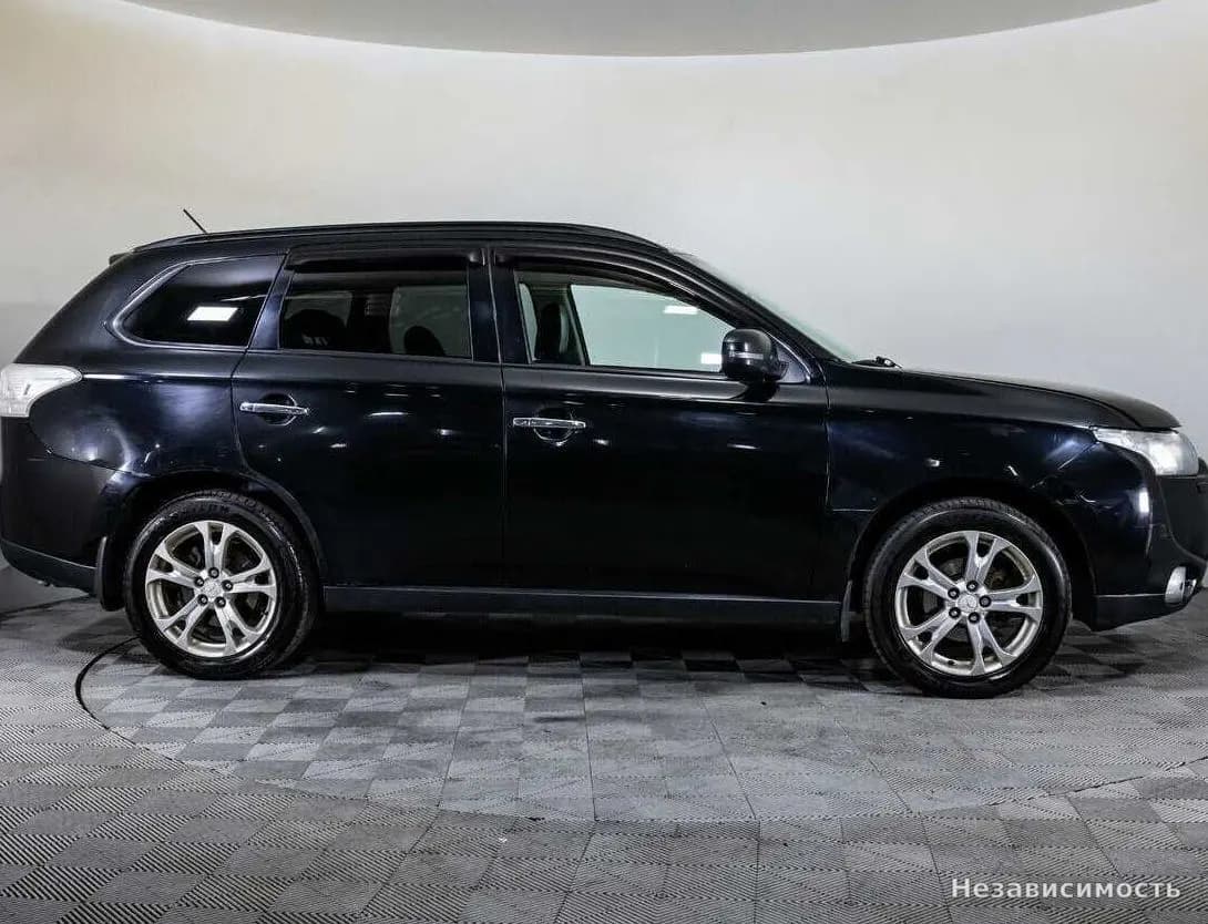 Mitsubishi Outlander 2012 с пробегом — фото 4