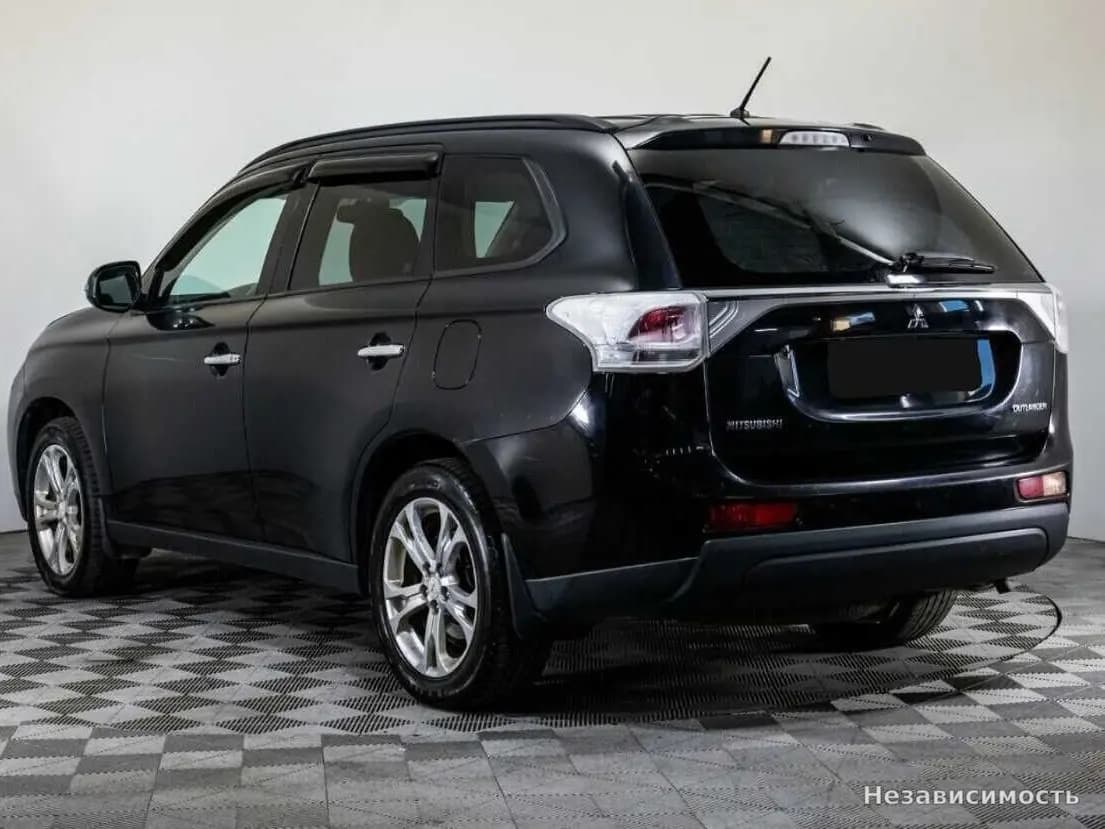 Mitsubishi Outlander 2012 с пробегом — фото 7