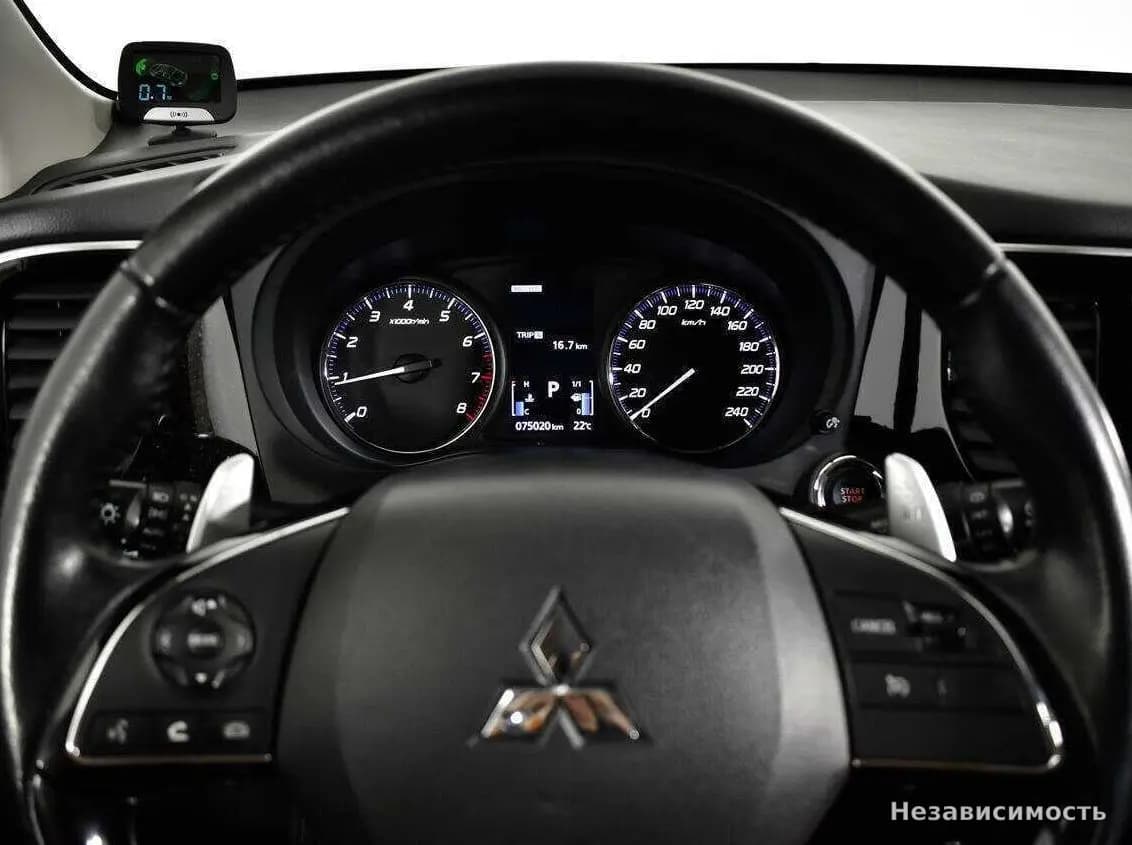 Mitsubishi Outlander 2016 с пробегом — фото 10