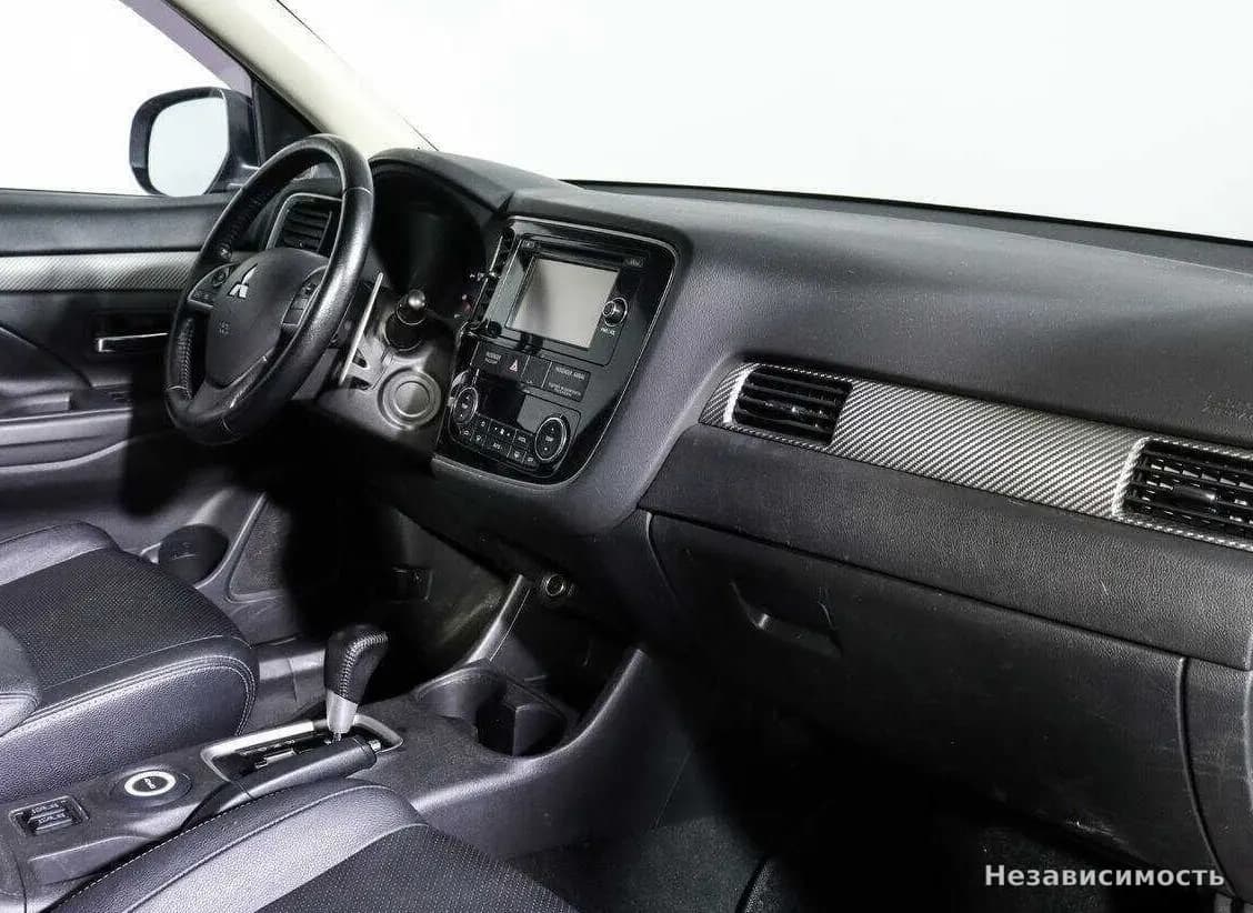 Mitsubishi Outlander 2012 с пробегом — фото 10