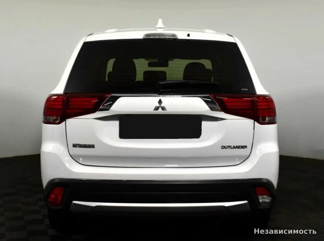 Mitsubishi Outlander 2017 с пробегом — фото 5