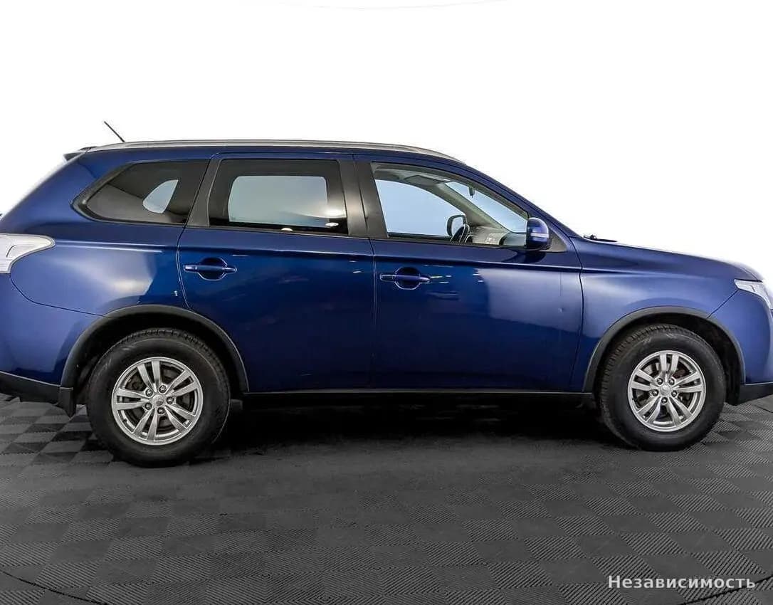 Mitsubishi Outlander 2014 с пробегом — фото 4