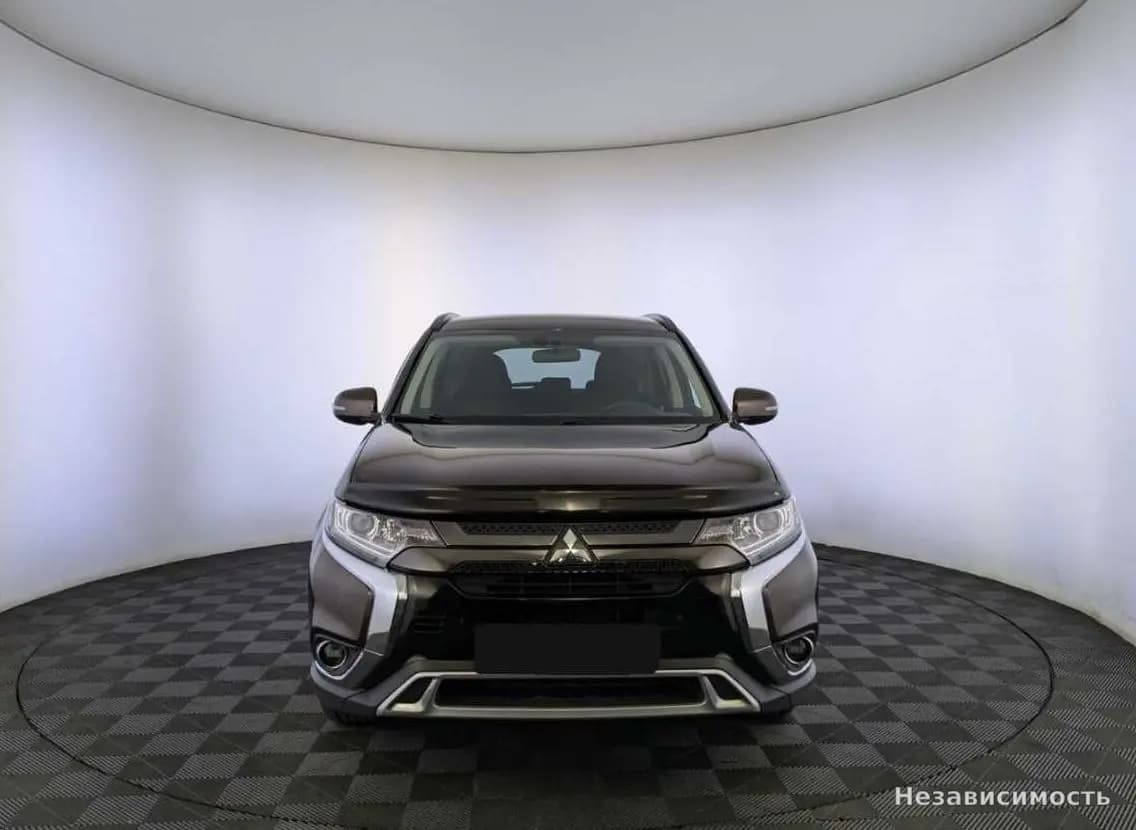 Mitsubishi Outlander 2022 с пробегом — фото 2