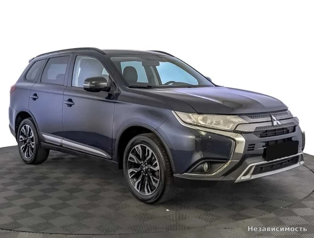 Mitsubishi Outlander 2021 с пробегом — фото 3