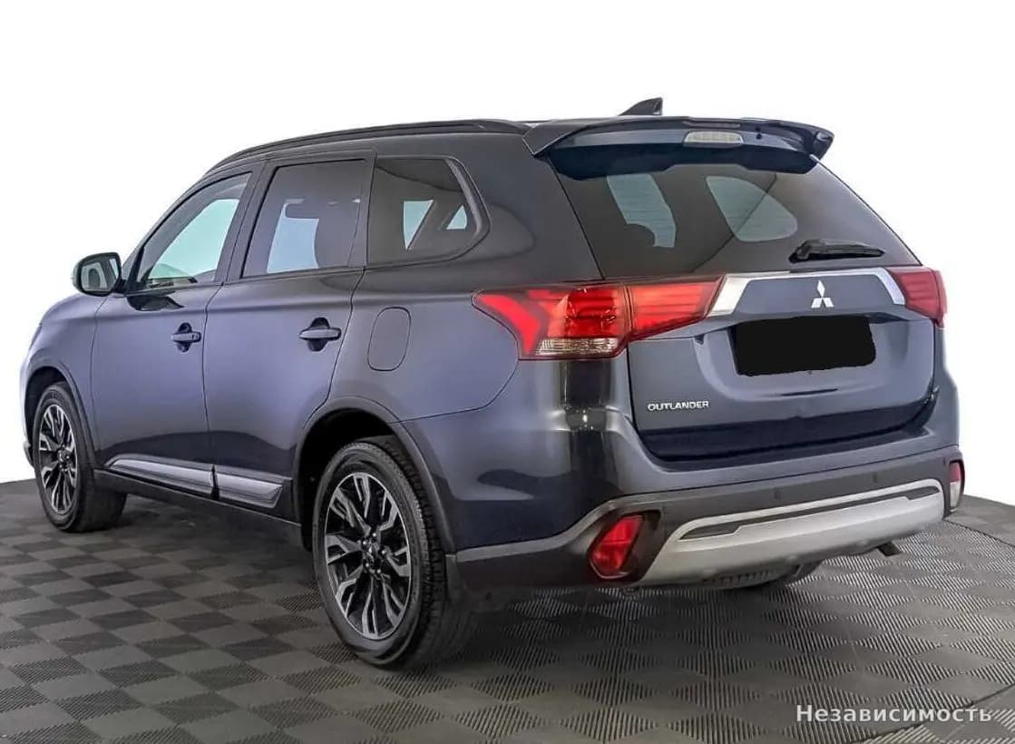 Mitsubishi Outlander 2021 с пробегом — фото 7