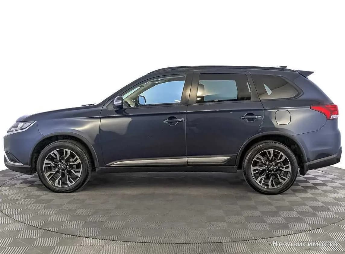 Mitsubishi Outlander 2021 с пробегом — фото 8