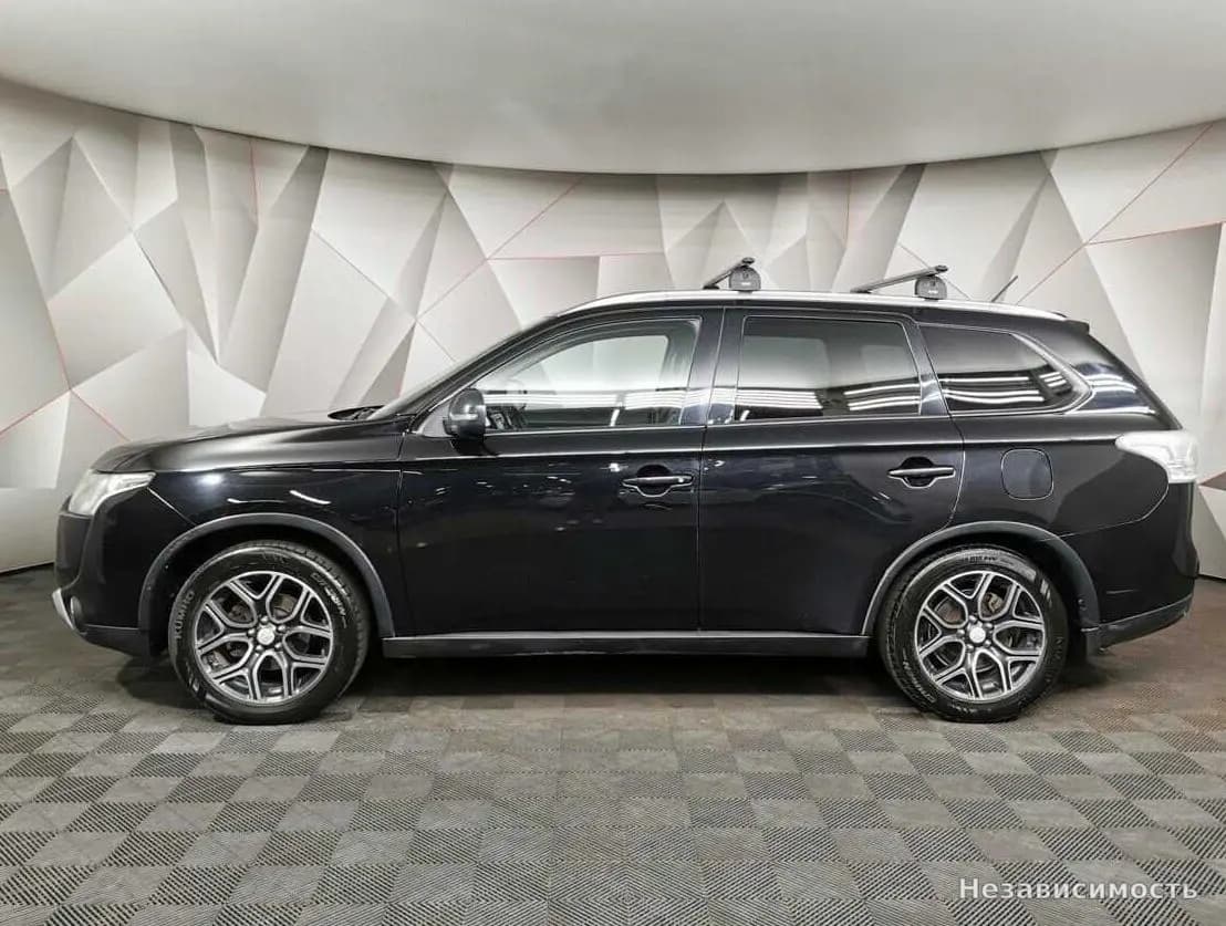 Mitsubishi Outlander 2014 с пробегом — фото 5