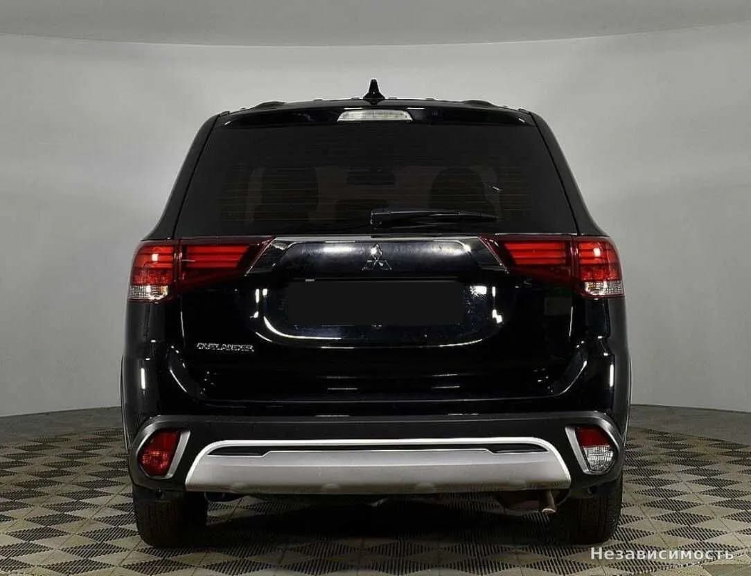 Mitsubishi Outlander 2020 с пробегом — фото 4