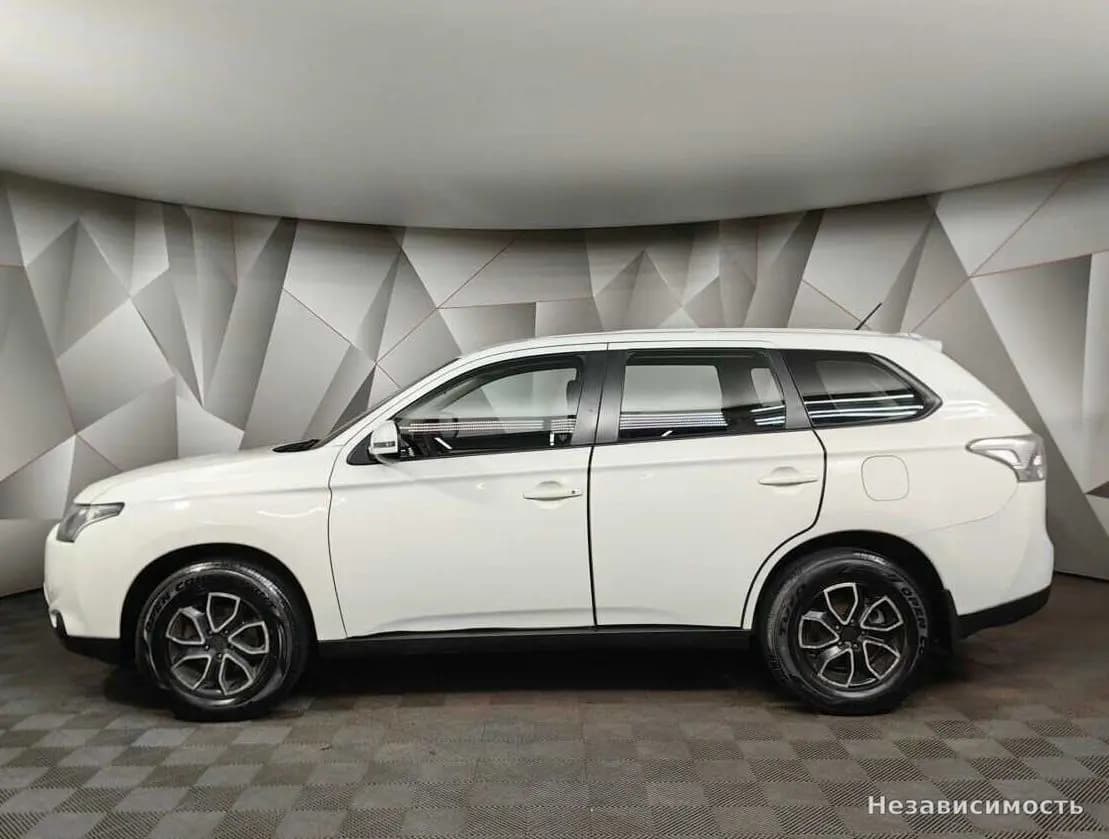 Mitsubishi Outlander 2012 с пробегом — фото 5