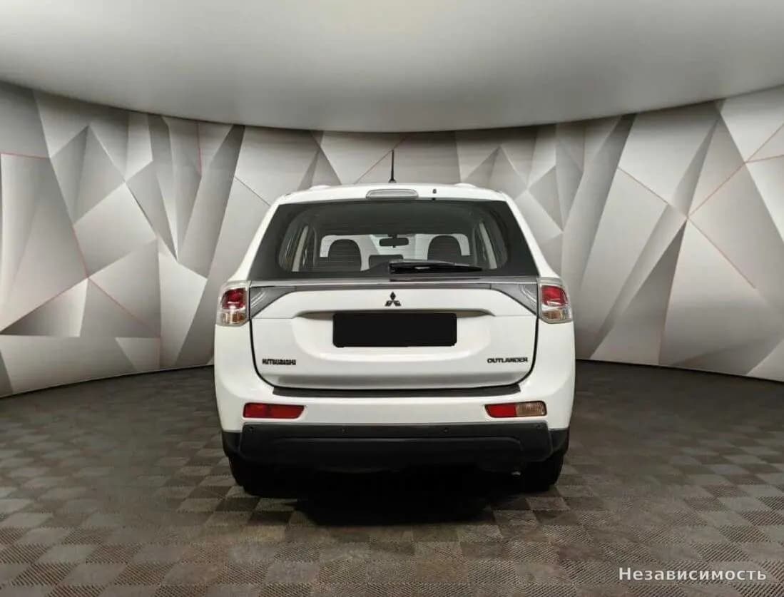 Mitsubishi Outlander 2012 с пробегом — фото 8