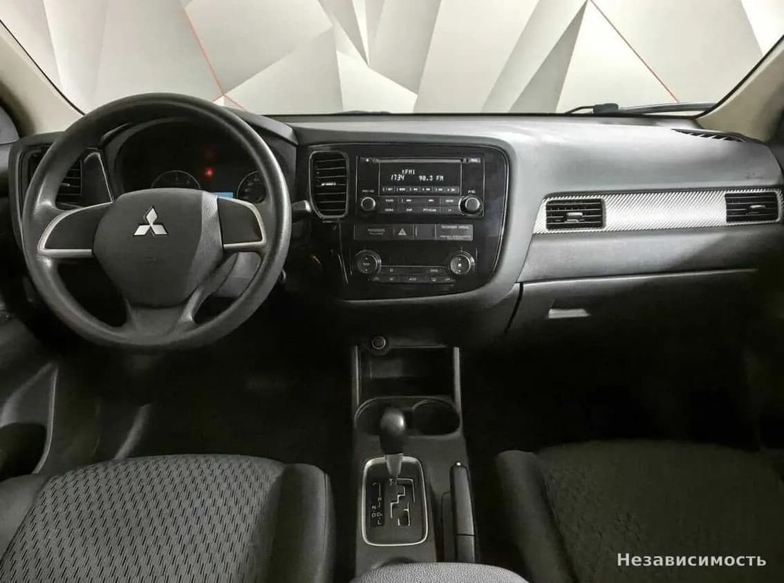 Mitsubishi Outlander 2012 с пробегом — фото 10