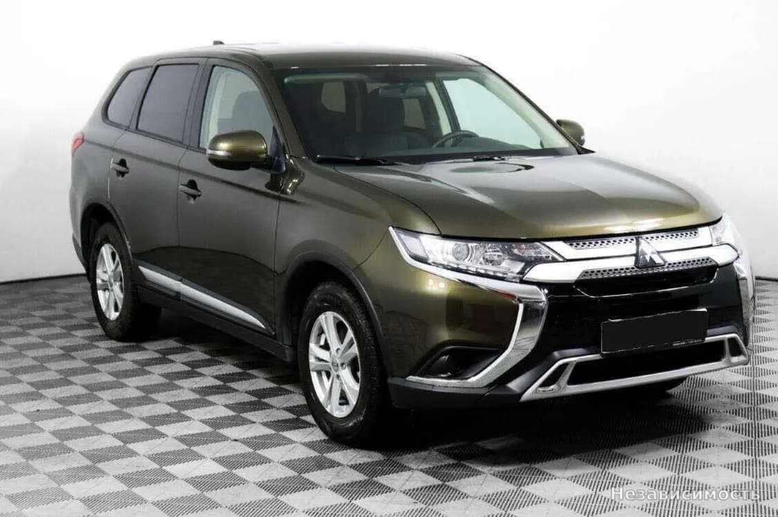 Mitsubishi Outlander 2020 с пробегом — фото 3