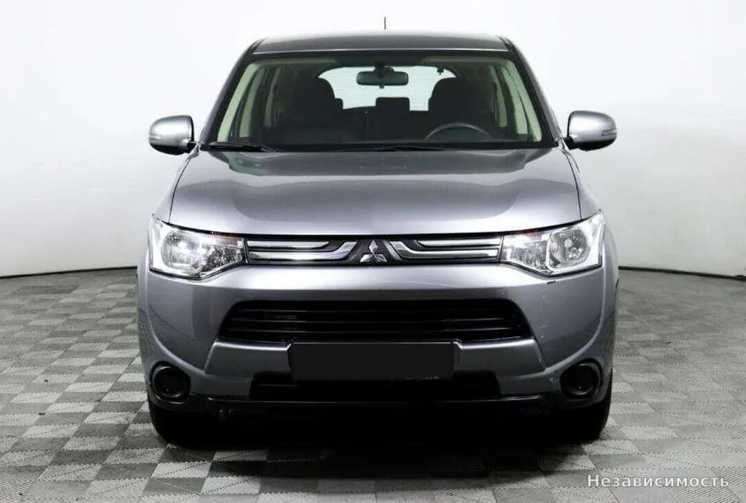 Mitsubishi Outlander 2012 с пробегом — фото 2