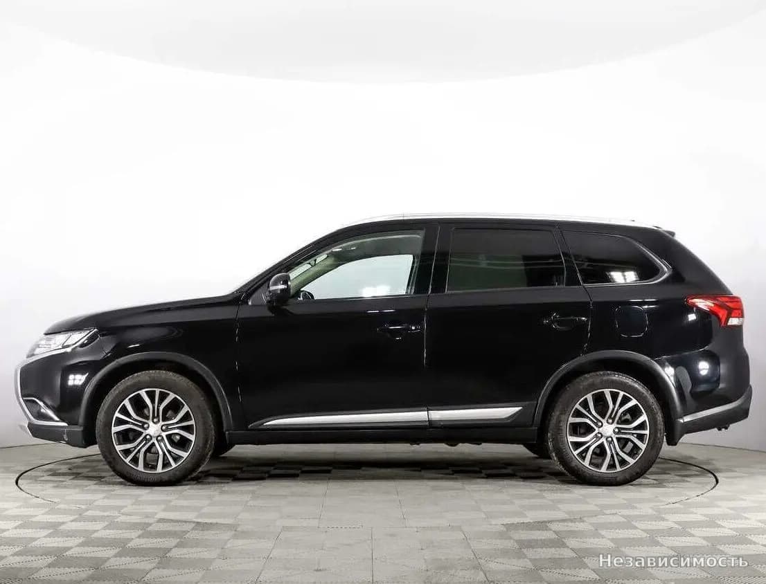 Mitsubishi Outlander 2017 с пробегом — фото 8