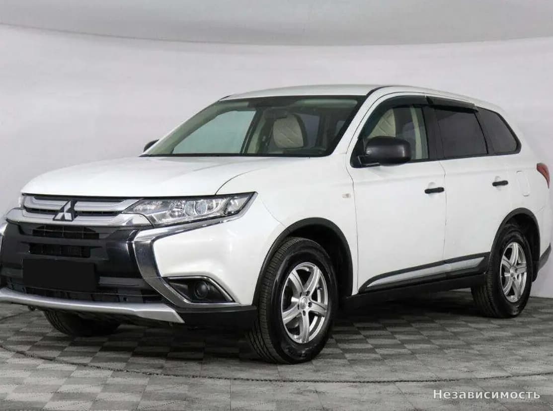 Mitsubishi Outlander, 2017 с пробегом