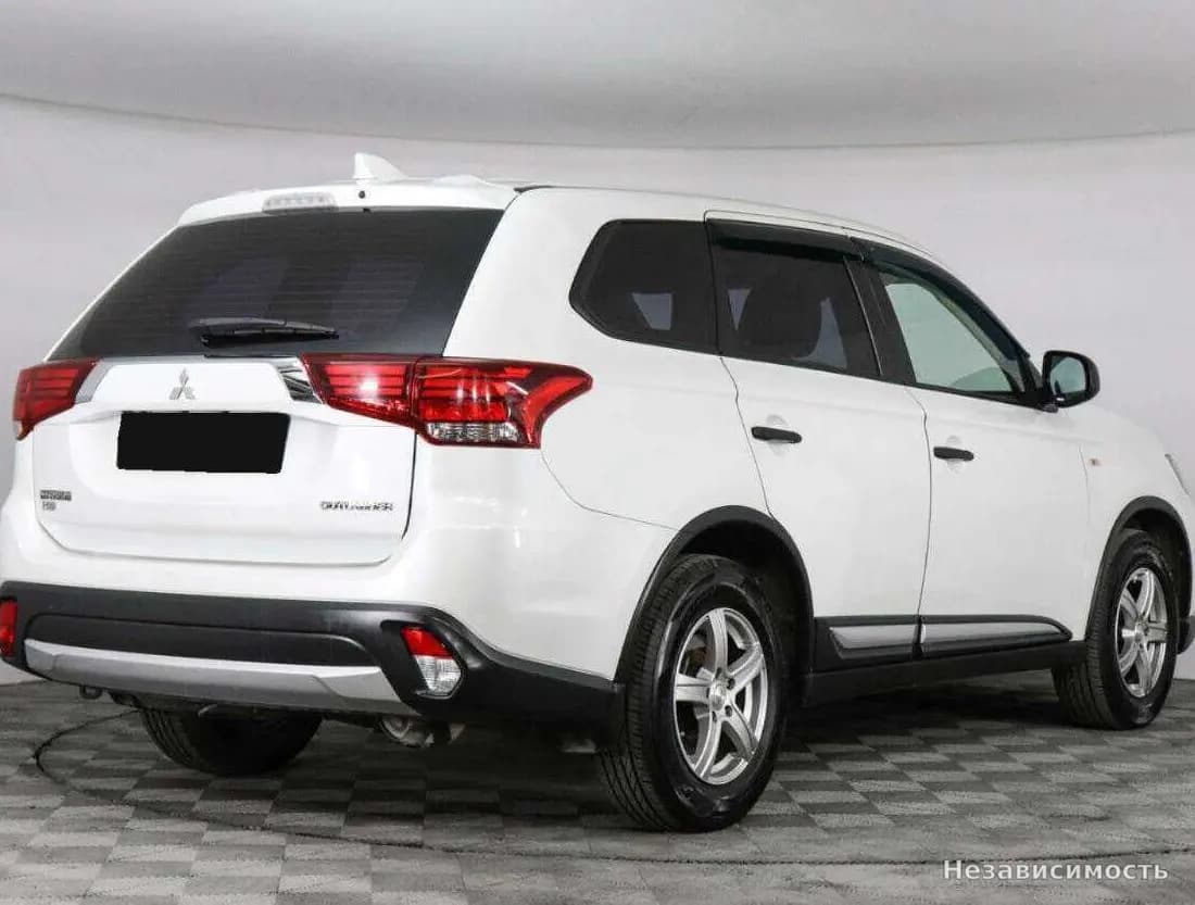 Mitsubishi Outlander 2017 с пробегом — фото 5