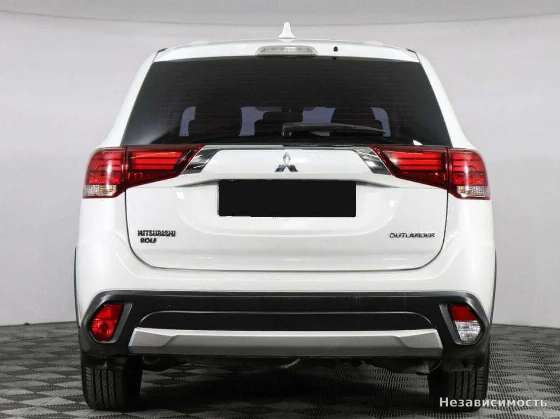 Mitsubishi Outlander 2017 с пробегом — фото 6