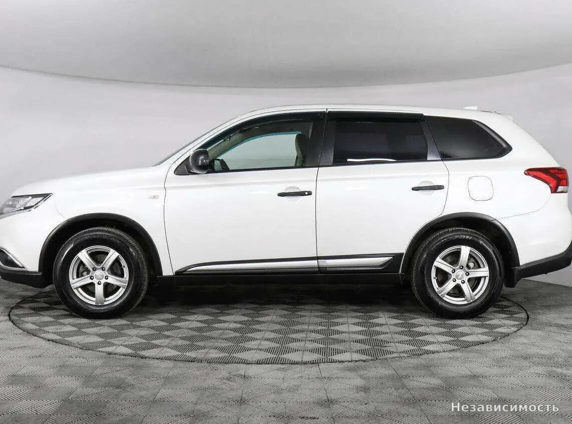 Mitsubishi Outlander 2017 с пробегом — фото 8