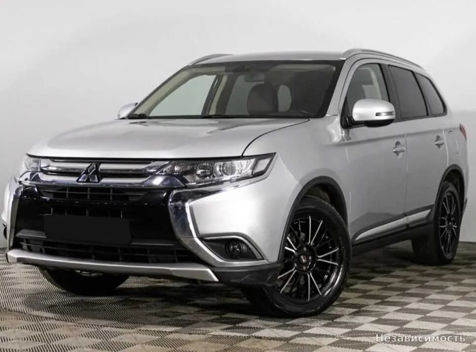 Mitsubishi Outlander, 2016 с пробегом
