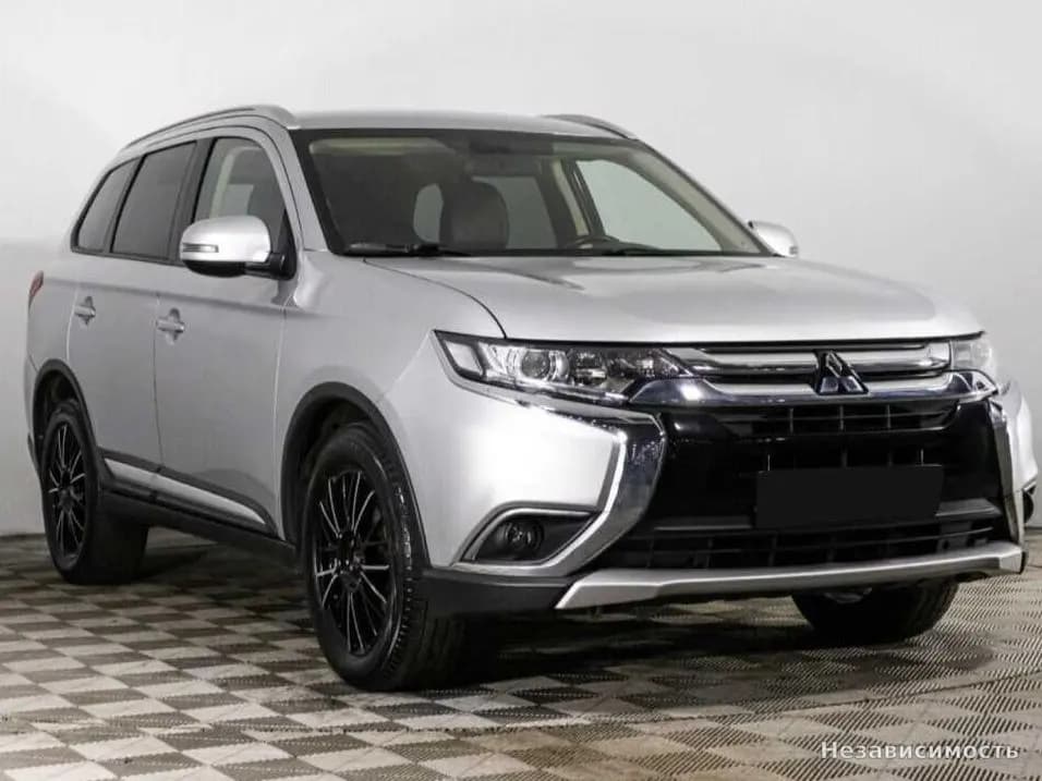Mitsubishi Outlander 2016 с пробегом — фото 3
