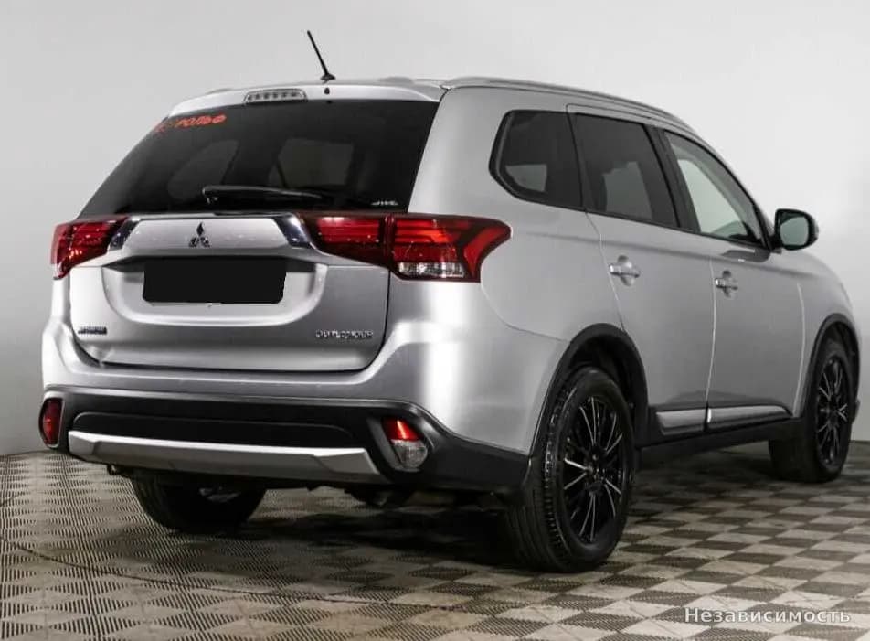 Mitsubishi Outlander 2016 с пробегом — фото 5